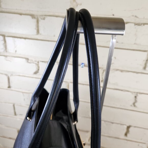 Coach Swagger Black Pebbled Leather Satchel Tote Bag Purse - Picture 6 of 12